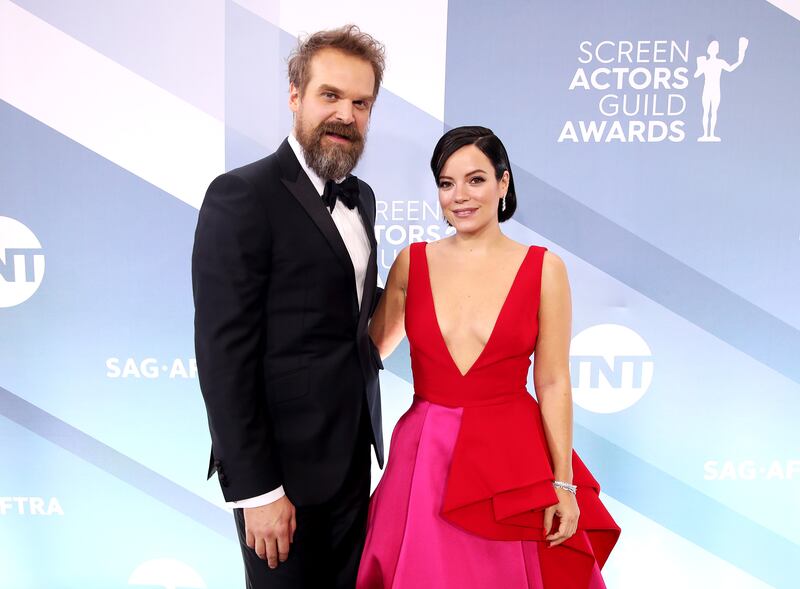 David Harbour and Lily Allen attend the 26th Annual Screen Actors Guild Awards at The Shrine Auditorium on January 19, 2020 in Los Angeles, California.