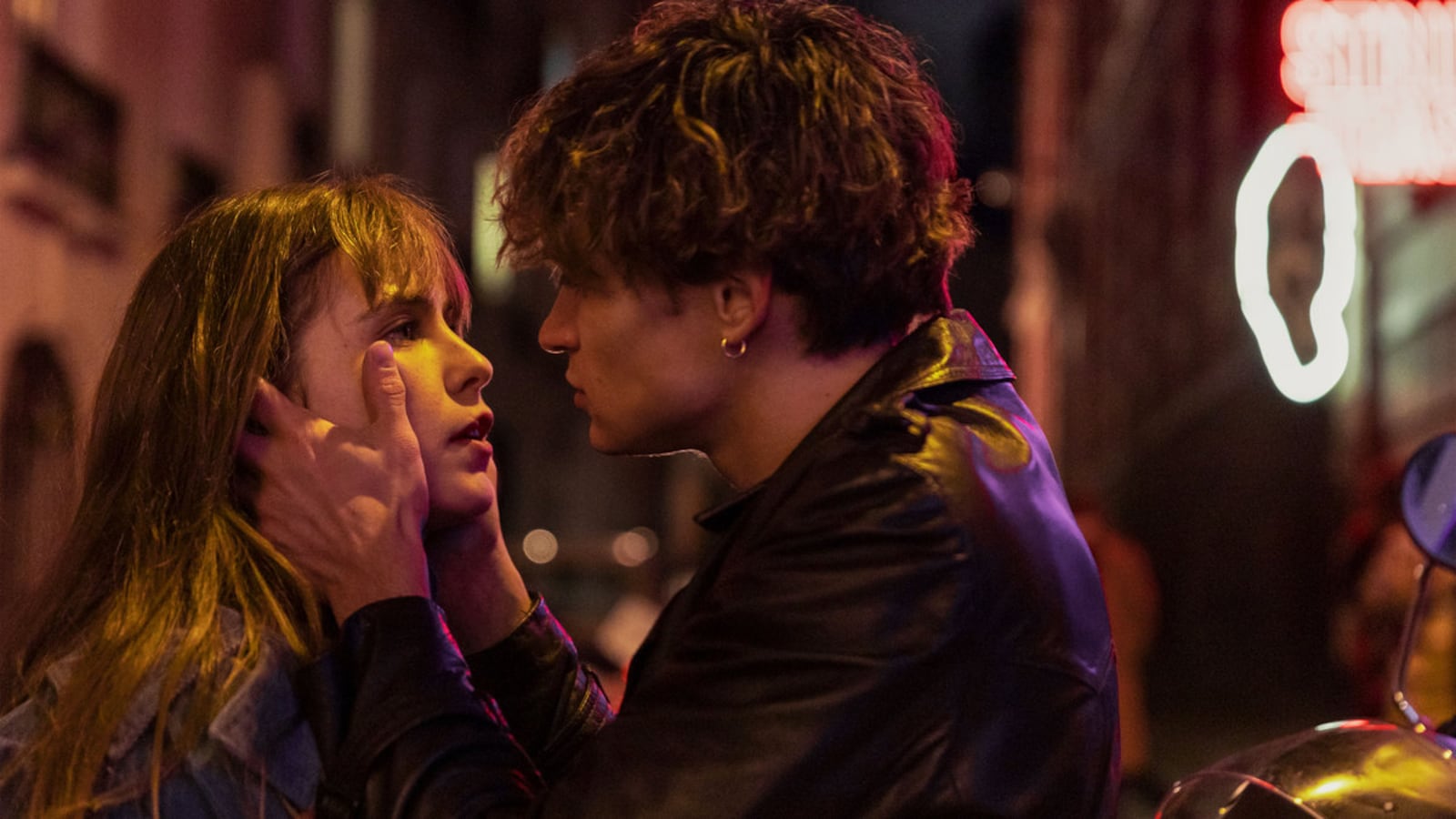 A photo including Jade Pedri as Sylvie, Saul Nanni as Rocco in the series Supersex on Netflix