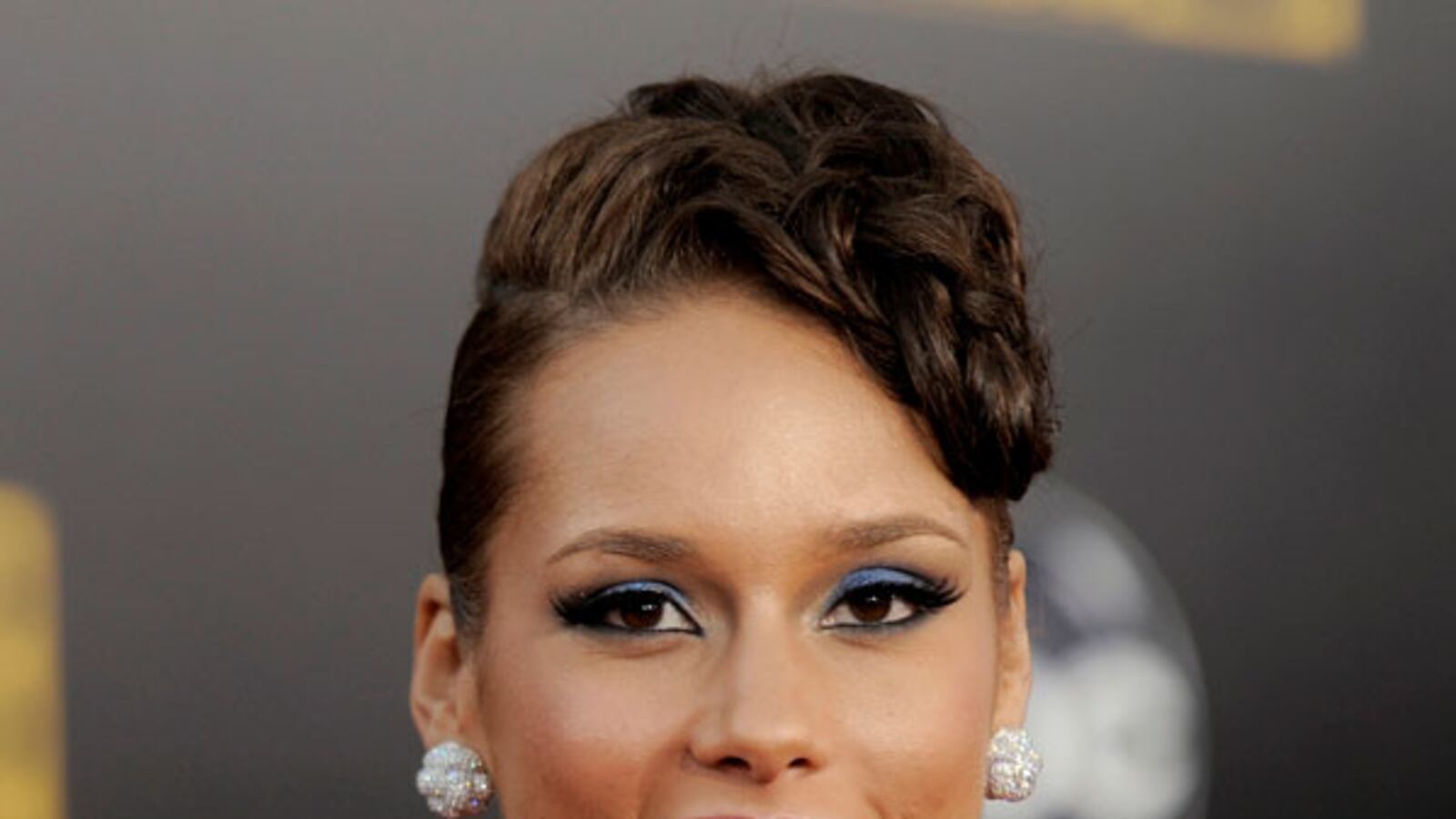 cheats/2010/05/27/alicia-keys-pregnant/alicia-keys_os3poz