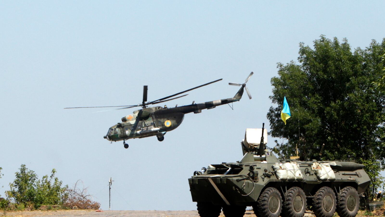 cheats/2014/08/10/russia-pushes-for-ukraine-intervention/140810-ukraine-cheat_s7gcm4