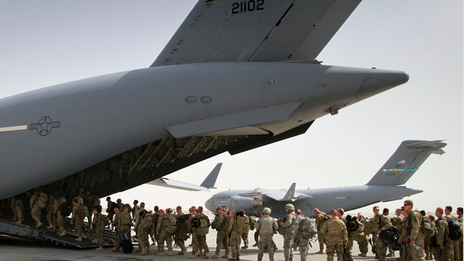 articles/2012/02/01/leslie-h-gelb-obama-s-faster-smarter-afghan-exit/afghanistan-announcement-gelb-tease_yjn4co