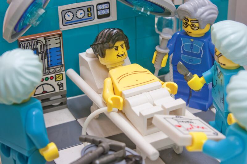 galleries/2014/02/15/presidential-assassins-in-lego-from-lincoln-and-jfk-to-obama-photos/lego-assassination-2_ku47jy