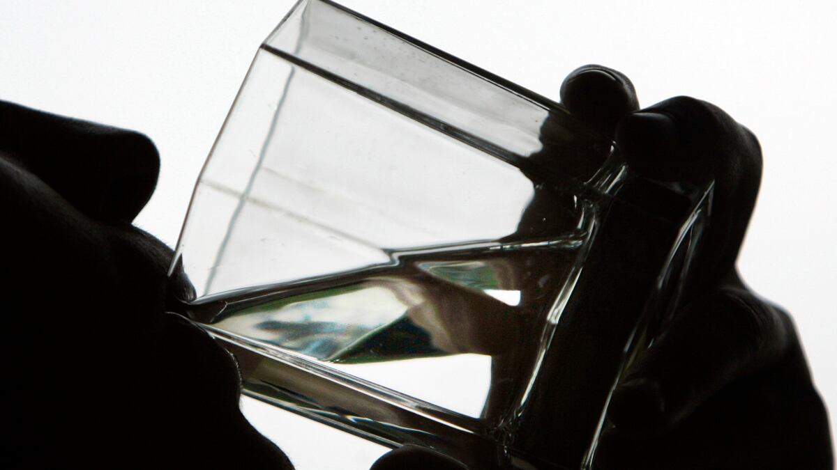 cheats/2011/06/16/man-pees-in-portland-reservoir0/portland-drinking-water-cheat_hjllb0