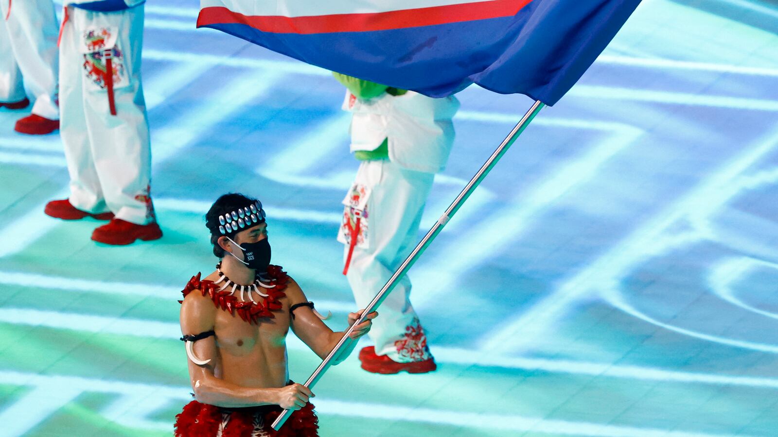 2022-02-04T132528Z_1153361950_SP1EI2411ACCT_RTRMADP_3_OLYMPICS-2022-OPENING_gfr5qm