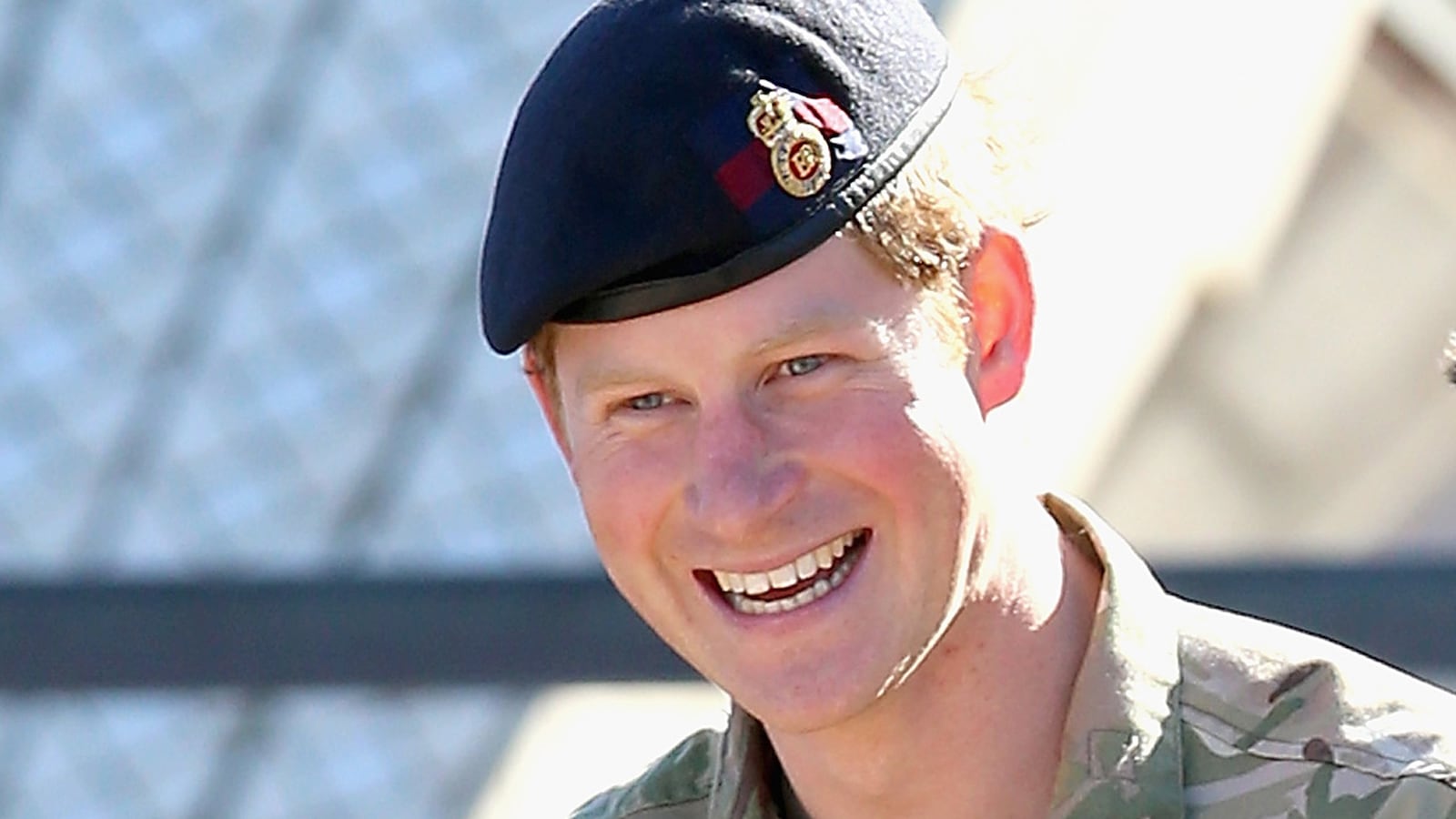 articles/2015/05/11/prince-harry-i-would-love-to-have-kids-and-someone-next-to-me/150507-styles-harry-tease_pmcqri