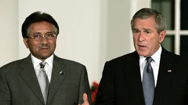 cheats/2011/05/10/pakistan-agreed-to-us-raid-10-years-ago/bush-musharraf_pjuwzj
