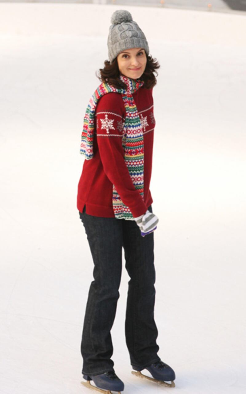 galleries/2011/11/26/celebrities-ice-skating-pippa-middleton-suri-cruise-photos/stars-on-skates-tina-fey_uuqcsb
