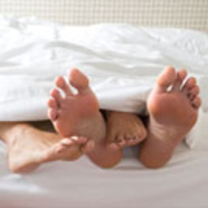 articles/2009/01/01/our-hottest-stories-of-2008/carlson-sex_5788_htrbkd