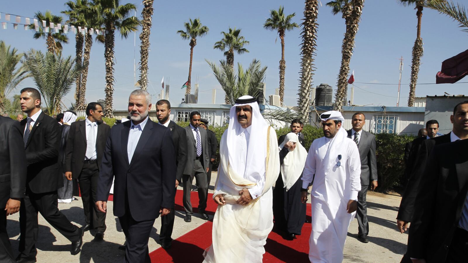 articles/2012/10/23/qatar-gaza-s-new-bff/ephron-emir-al-thani-backup-new_cs50m5