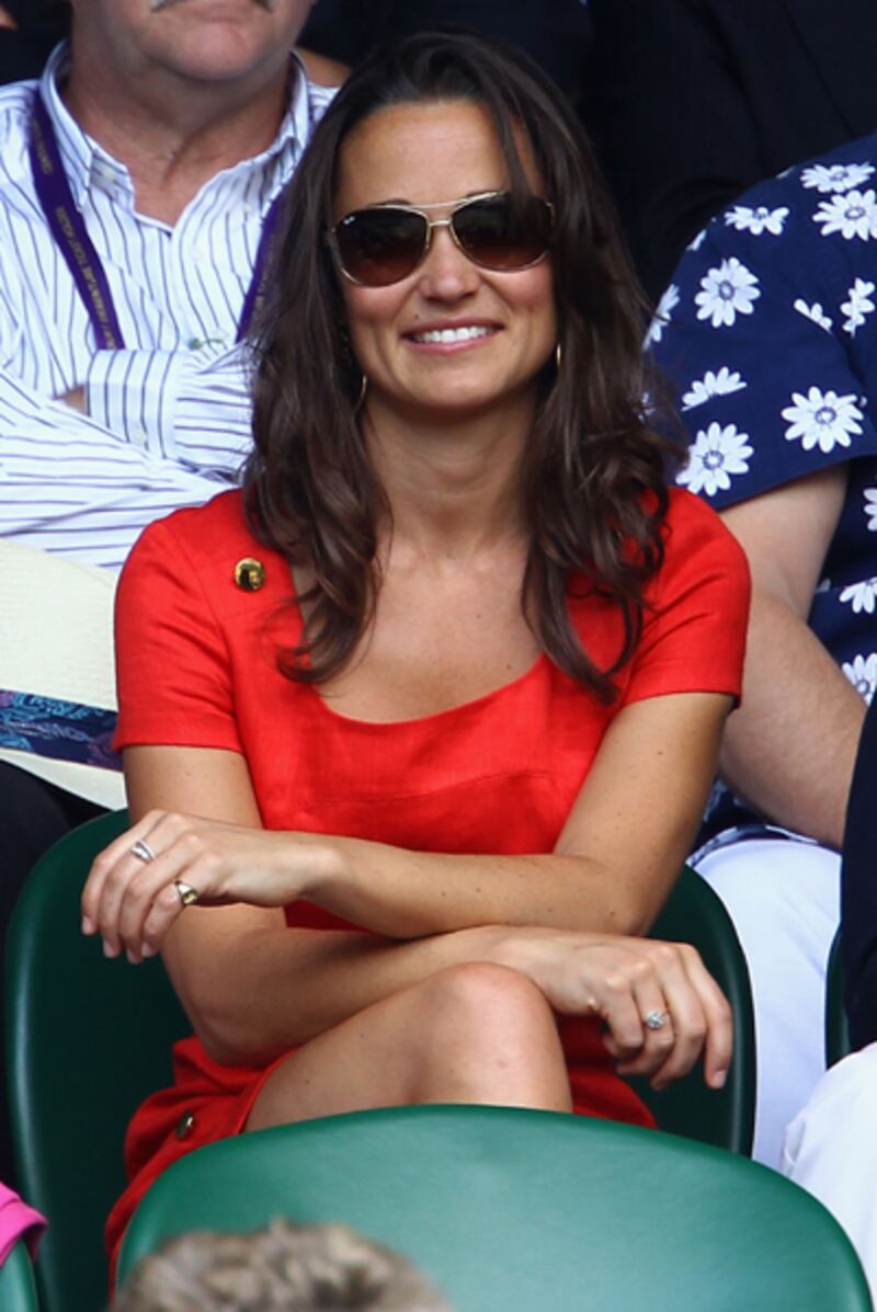articles/2013/02/16/pippa-middleton-s-new-man-nico-meets-the-parents-in-mustique/pippa-middleton-lookbook-5_btxcj1