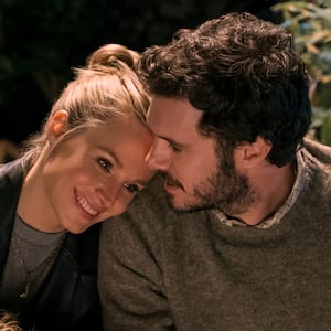 Kristen Bell as Joanne and Adam Brody as Noah in 'Nobody Wants This'