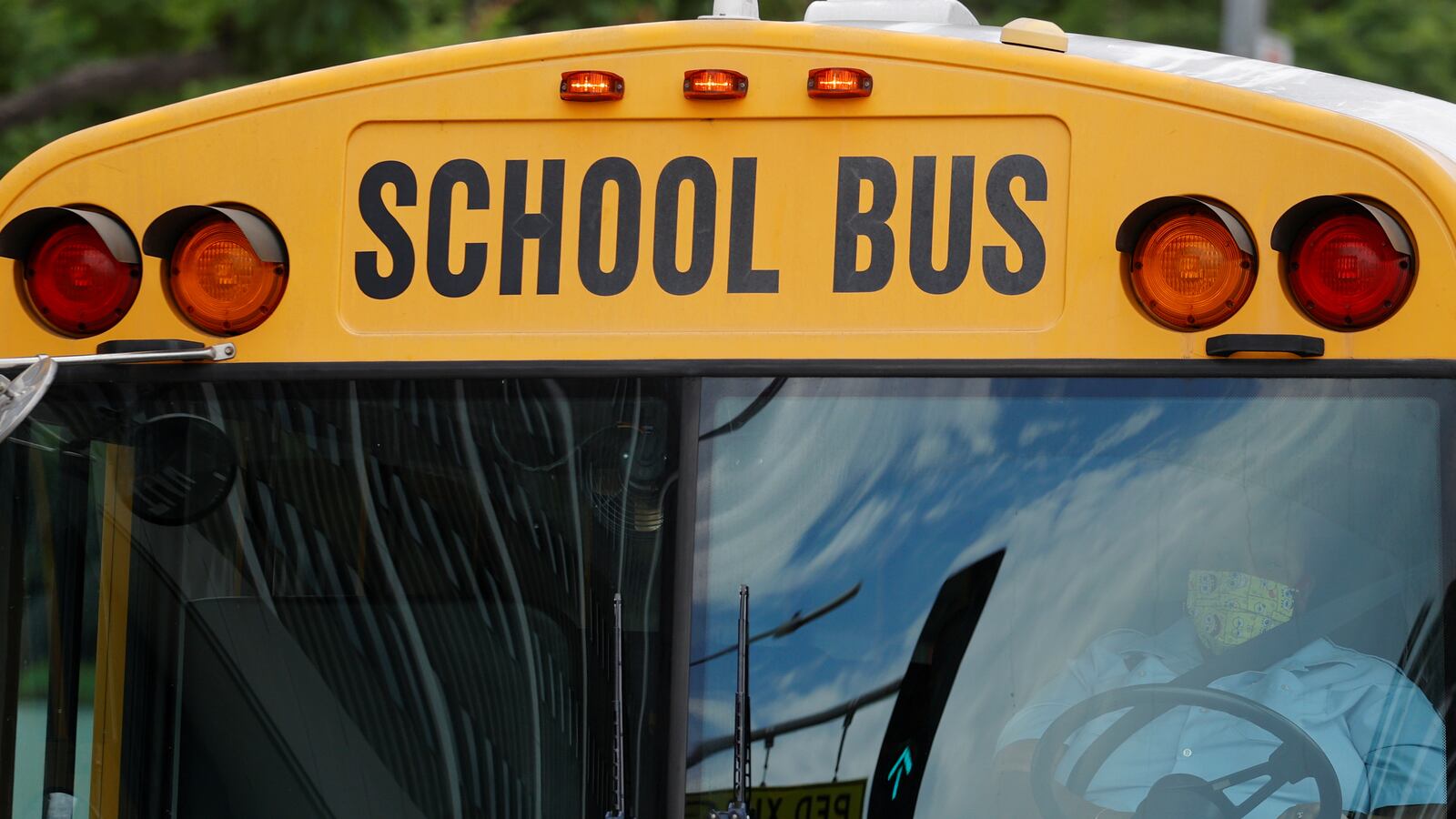 2021-03-22T000000Z_1383653331_RC29GM9KC8EF_RTRMADP_3_HEALTH-CORONAVIRUS-CALIFORNIA-SCHOOLS_kt1vxo