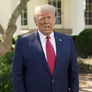 2020-10-13T203941Z_513434077_RC2WHJ9QL77A_RTRMADP_3_HEALTH-CORONAVIRUS-ELILILLY_l7c4nt