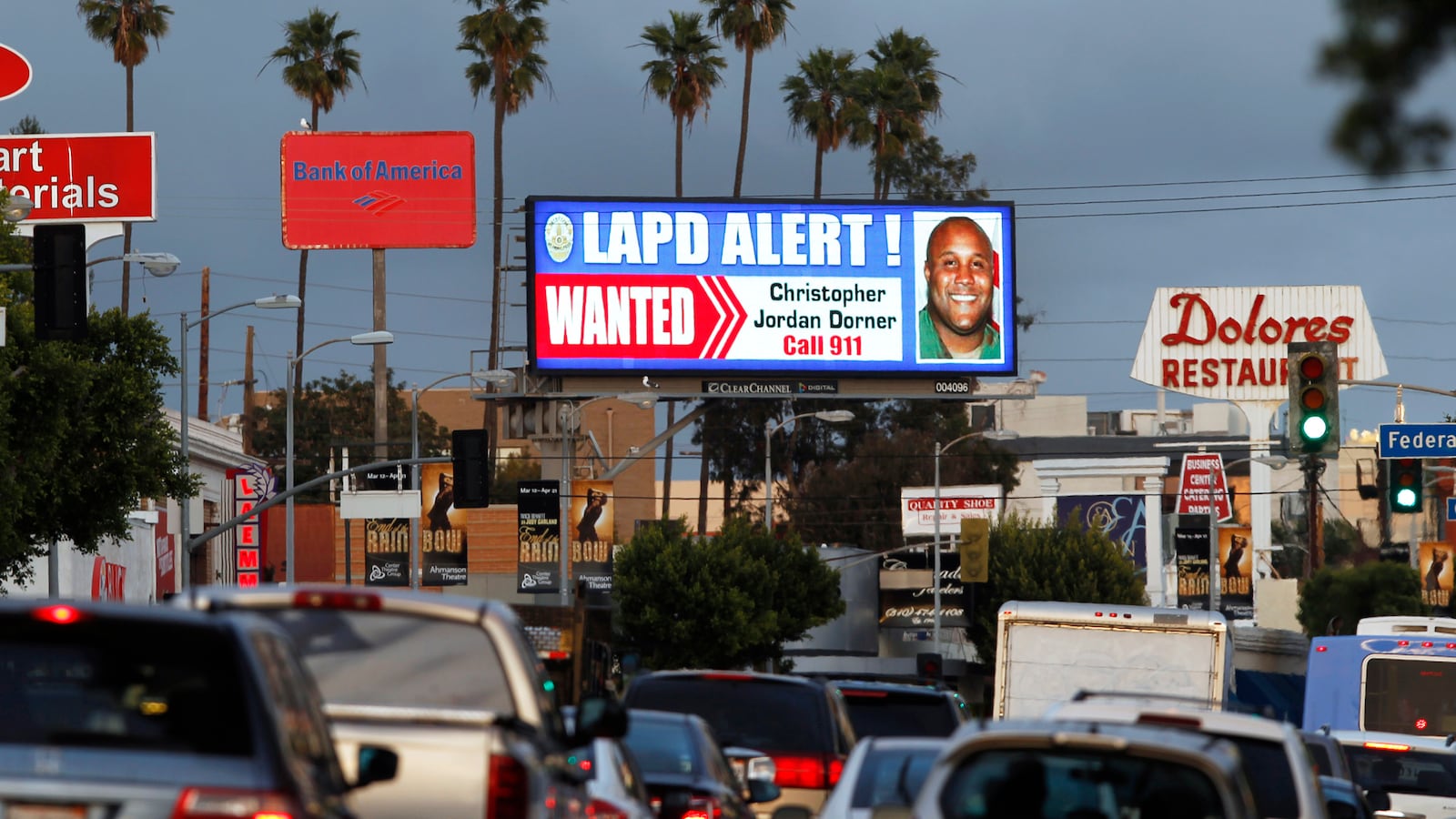 articles/2013/02/12/could-fugitive-rogue-cop-christopher-dorner-be-new-d-b-cooper/130211-Pelisek-LAPD-cop-killer-tease_grr92a