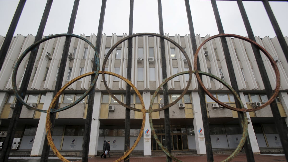 cheats/2015/11/10/russian-drug-test-laboratory-suspended/151110-russia-doping-oly-cheat_llp0zd