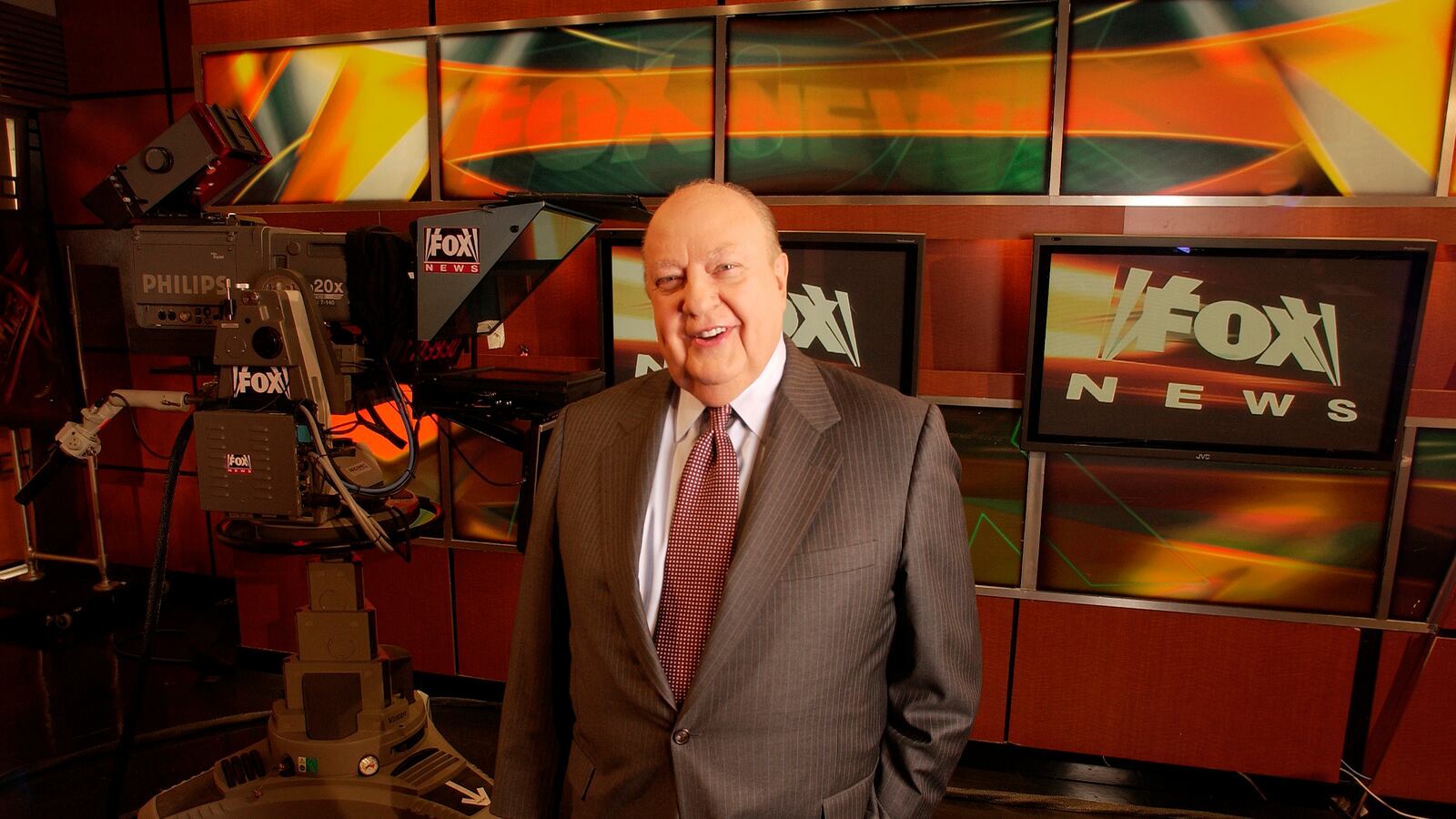 cheats/2013/08/27/brian-lewis-attorney-threatens-fox/130827-fox-news-cheat_esli2r