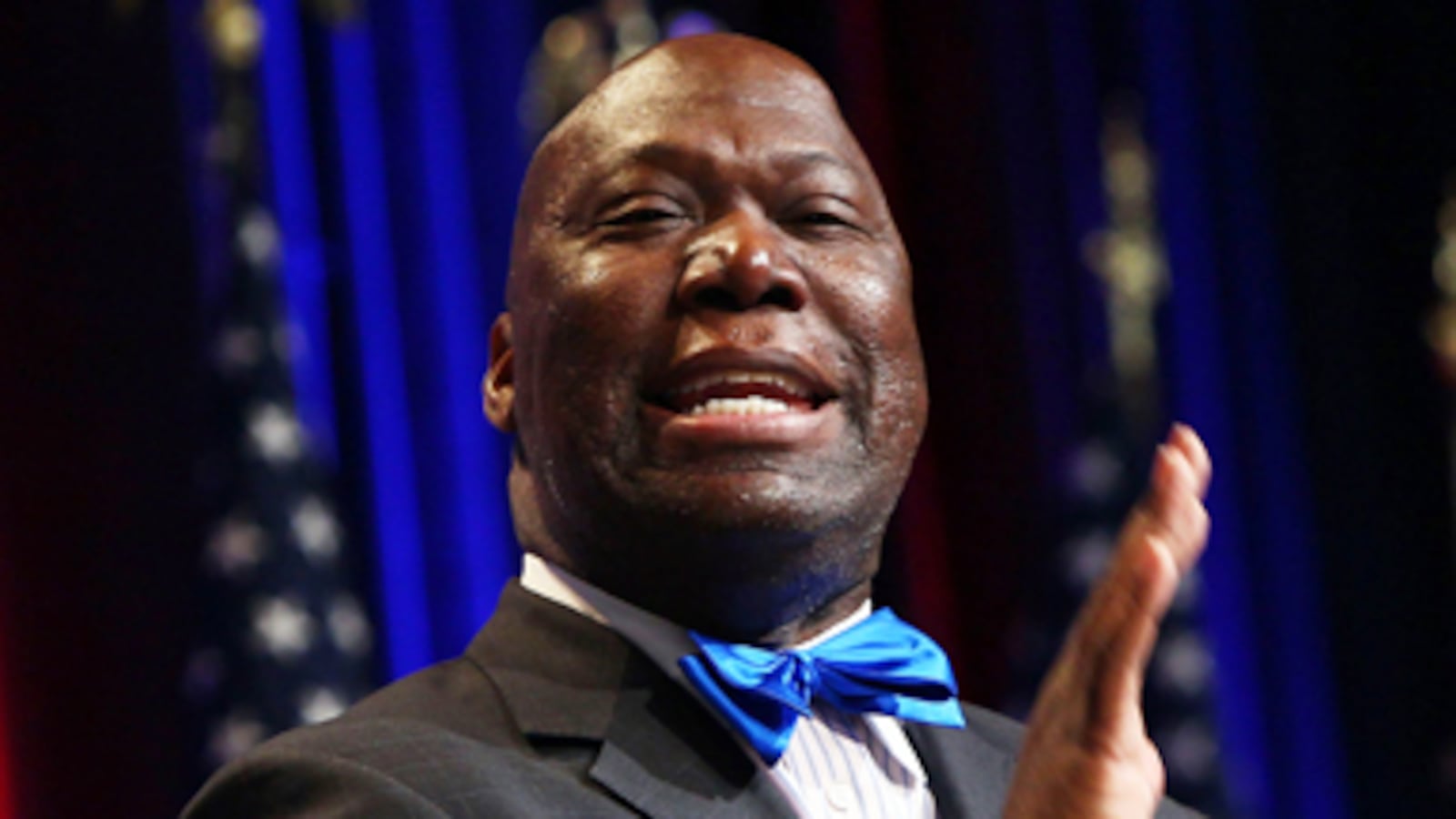 articles/2011/01/28/michael-williams-senate-candidate-in-texas-on-the-tea-party-bush-and-his-bowtie/sarlin-williams_156172_tkuefu