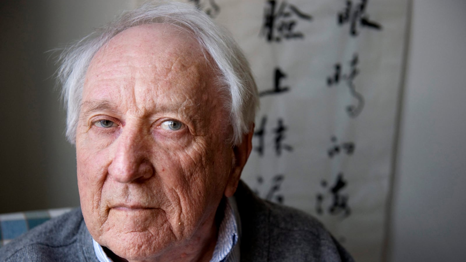 cheats/2011/10/06/swedish-poet-wins-nobel/tomas-transtromer-nobel-prize-poetry-cheat_pdkl31