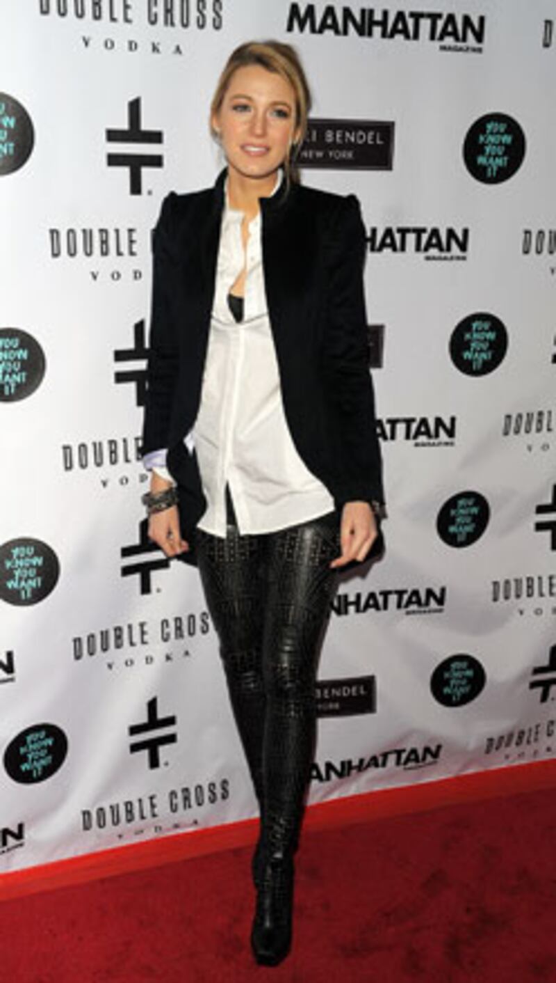 galleries/2010/01/15/the-week-in-red-carpet/wirc---lively_wtpij0