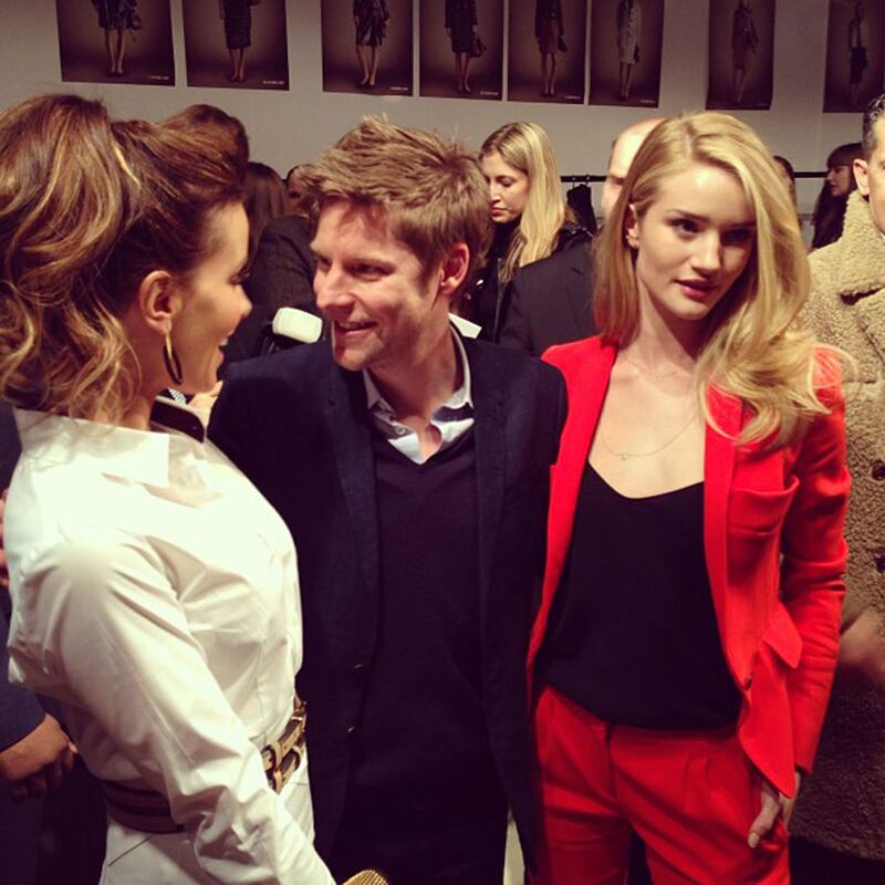 galleries/2013/02/23/cara-delevingne-georgia-may-jagger-more-fashion-instagrams-photos/fashion-insta-burberry_v8g3om