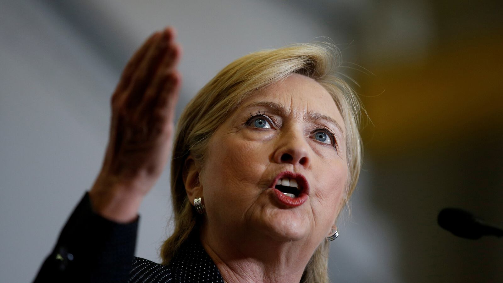 articles/2016/08/31/hillary-s-transition-planning-presumptuous-no-these-days-it-s-a-must/160831-steir-hillary-tease_pbatyt