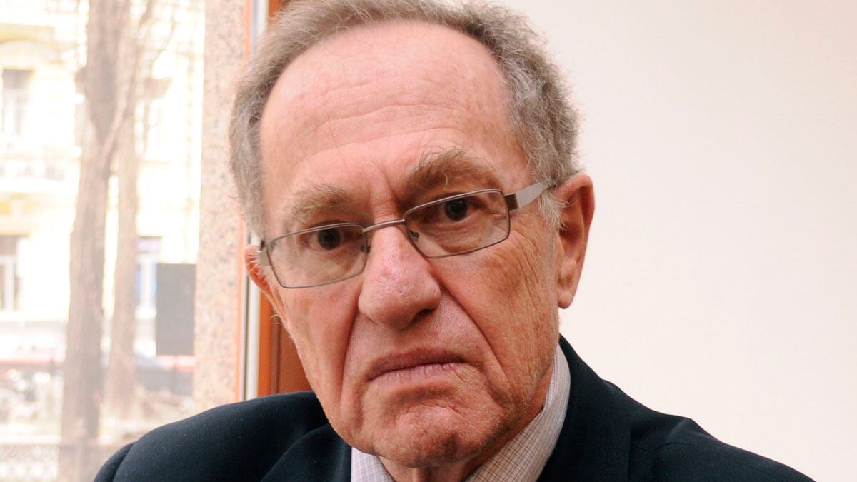 cheats/2011/11/30/alan-dershowitz-fixes-the-middle-east/alan-dershowitz-sends-netanyahu-dvd-cheat_hpkgnd
