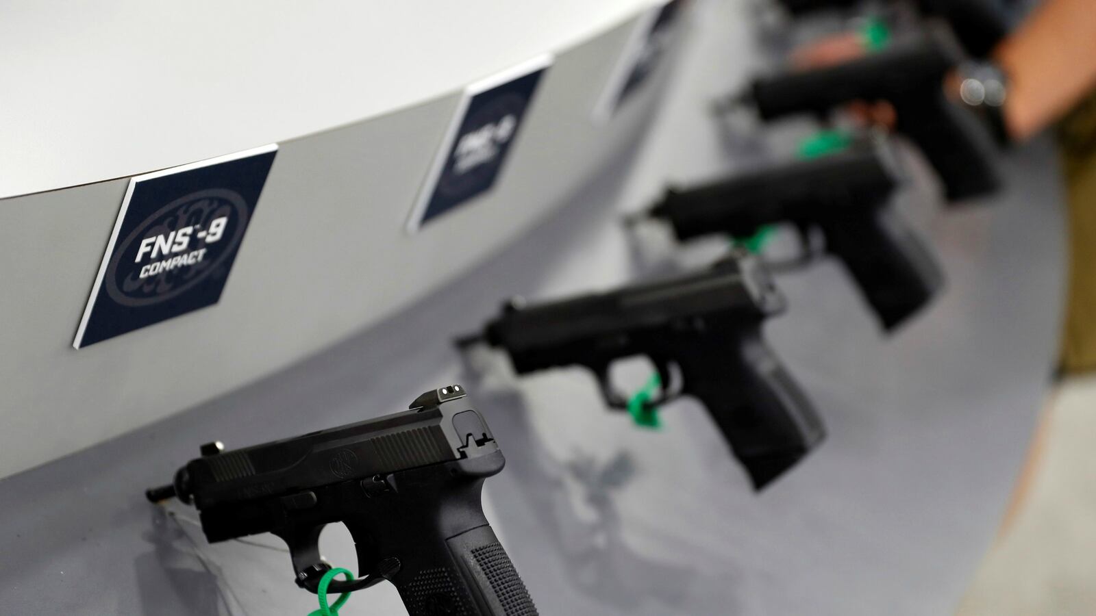 cheats/2017/04/07/nra-employee-accidentally-shoots-himself-at-hq/170407-nra-staffer-cheat_fxopb7