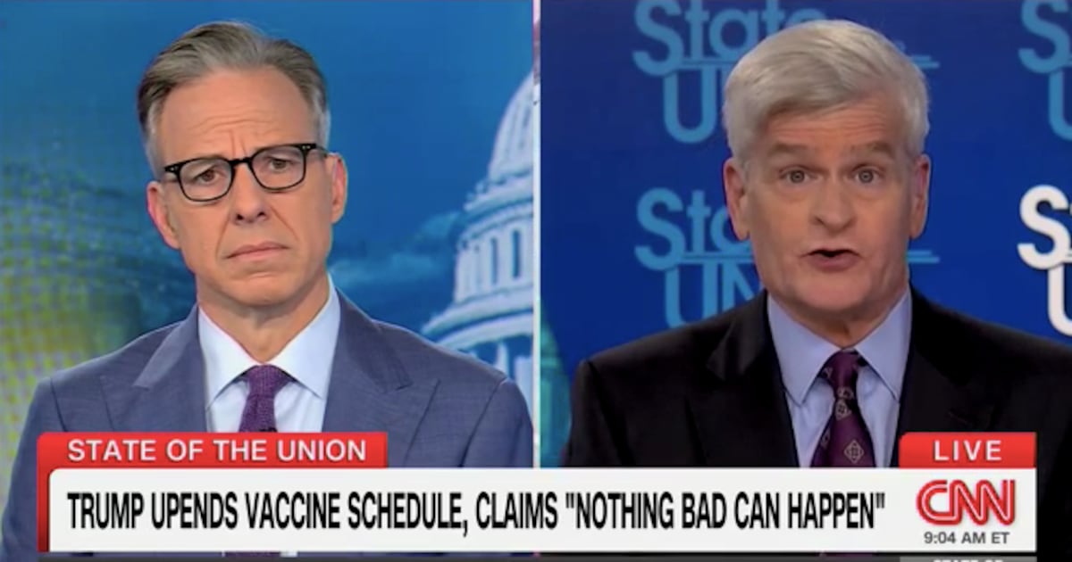 GOP Senator Savages Trump's ‘Crazy Stupid' New Order