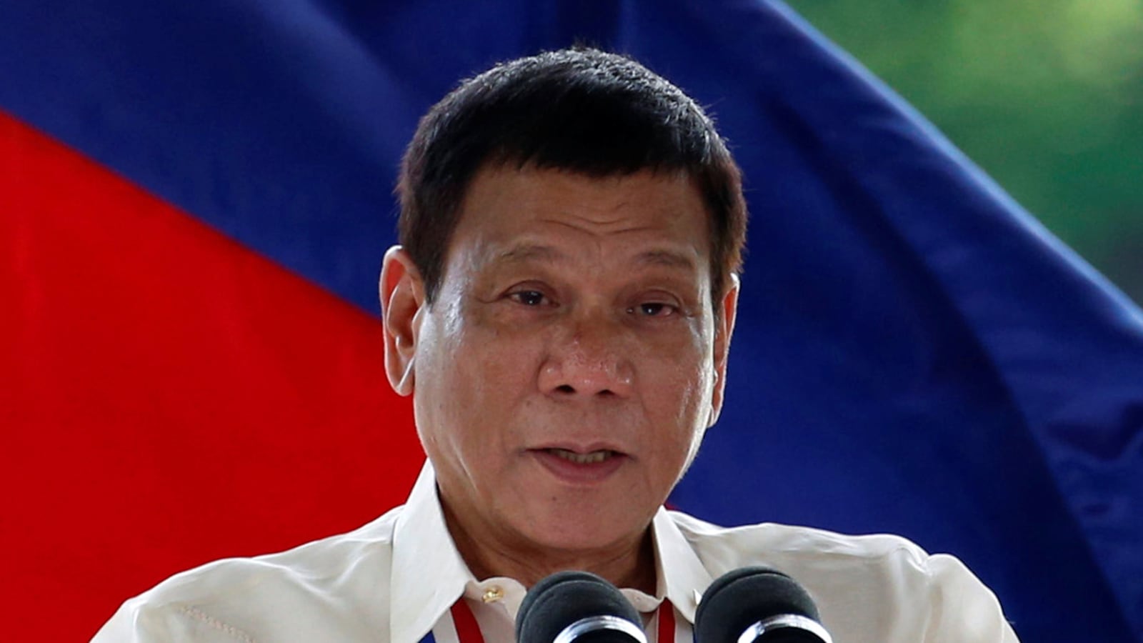 cheats/2016/08/29/filipino-president-there-s-no-genocide-here/160829-duterte-cheat_o6tzvk