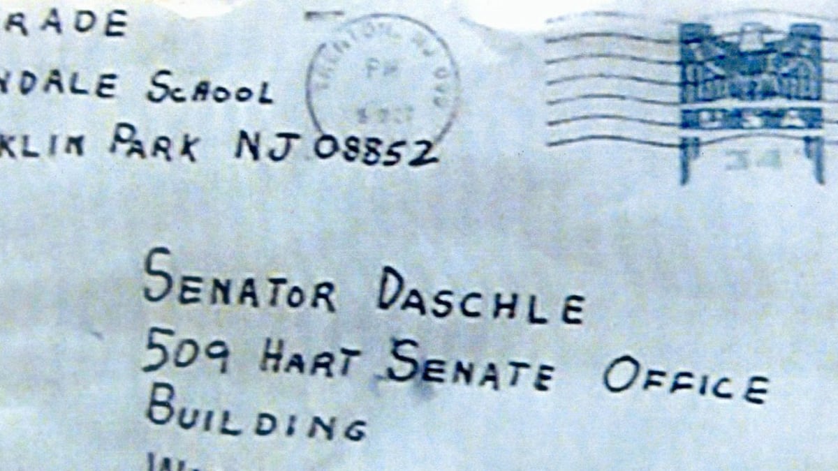 cheats/2011/07/19/government-s-anthrax-case-in-doubt/anthrax-letter-cheat_tapjov