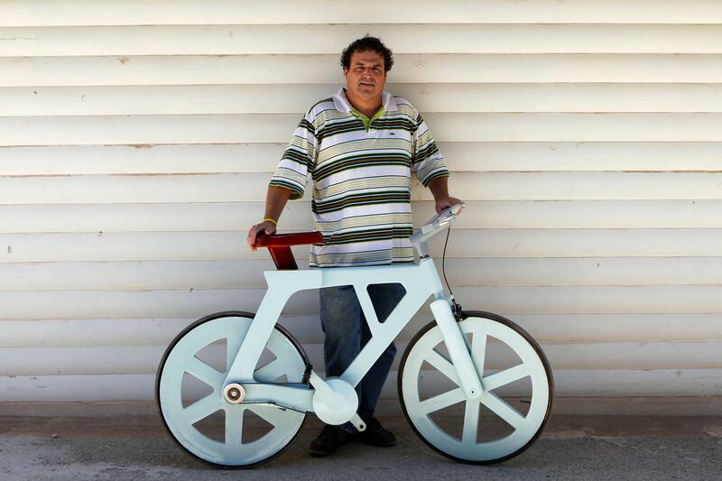 articles/2013/06/27/israeli-inventor-builds-cardboard-bikes/130626-ferguson-bike-tease_wpnldh