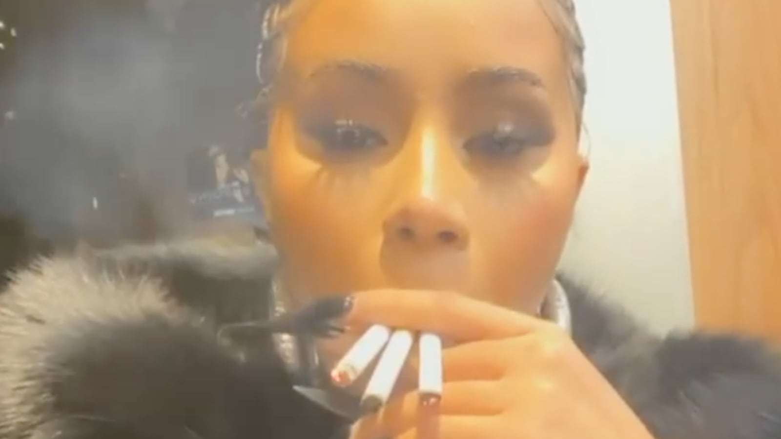 Screen_Shot_2020-11-03_at_9.37.36_PM_ounstq