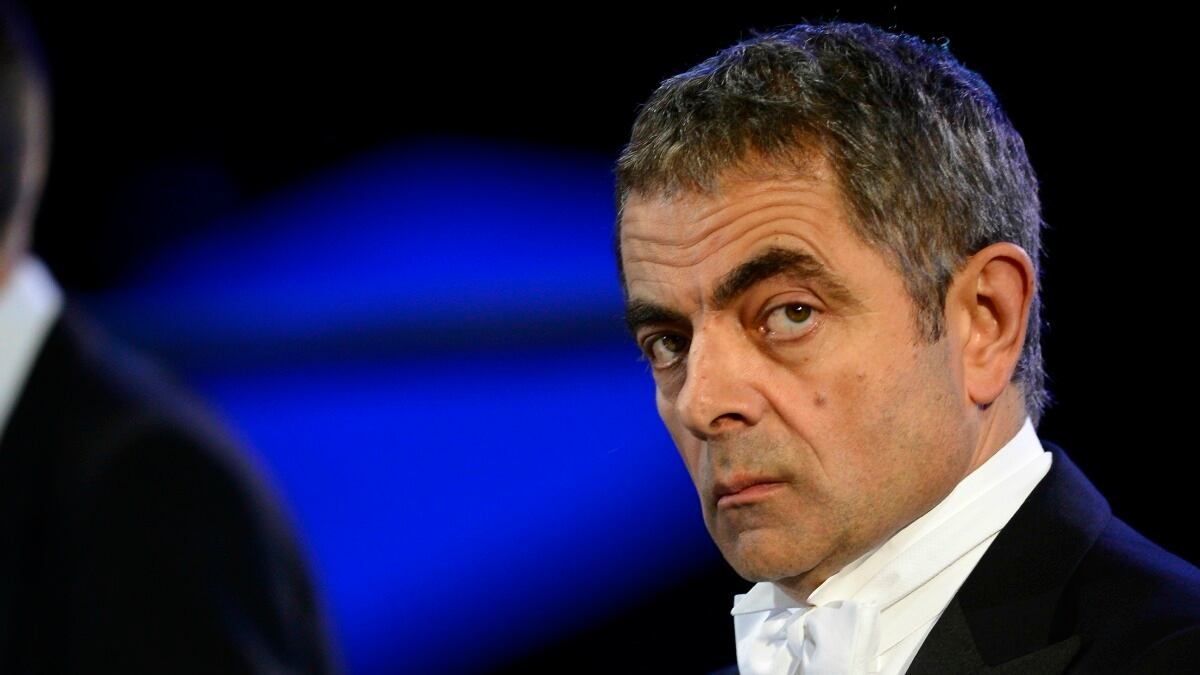 cheats/2012/10/18/rowan-atkinson-repeal-anti-insult-law/rowan-atkinson-cheat_hvebct