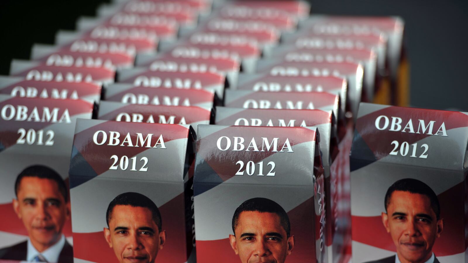 articles/2012/09/03/obama-s-supporters-cool-the-room-in-charlotte/grove-obama-likable-dnc-embed-tease_lnvgmt