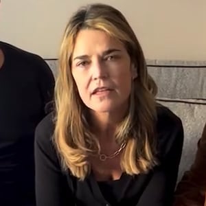 Savannah Guthrie posts a new video to Instagram with her family, speaking directly to her mother's kidnappers.