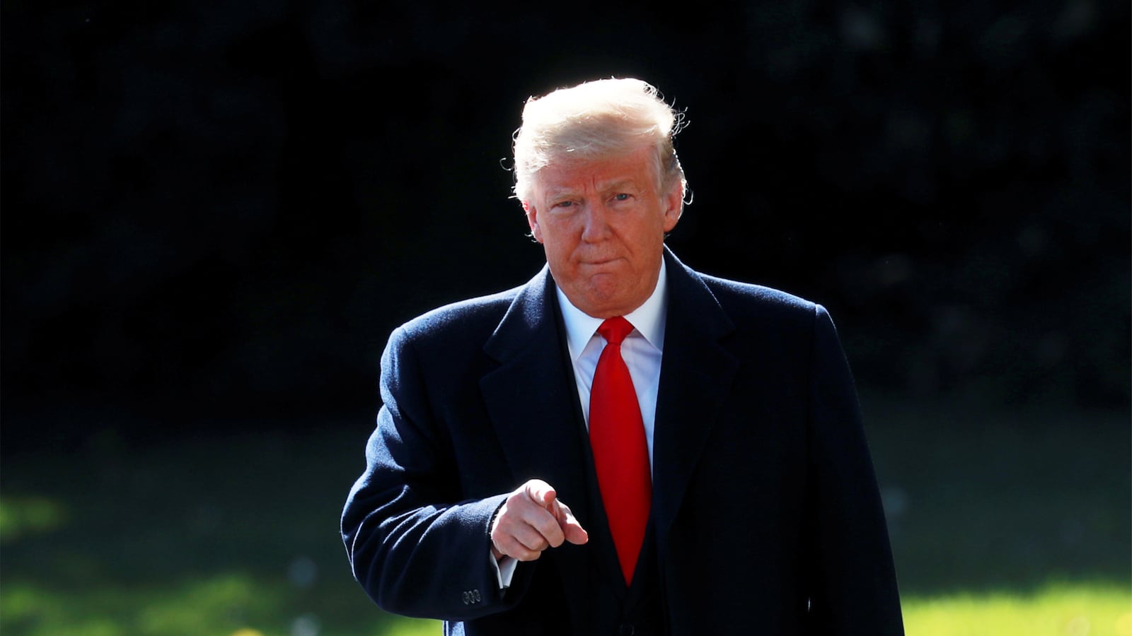 181022-alleged-groper-invokes-trump-cheat_v42pz3