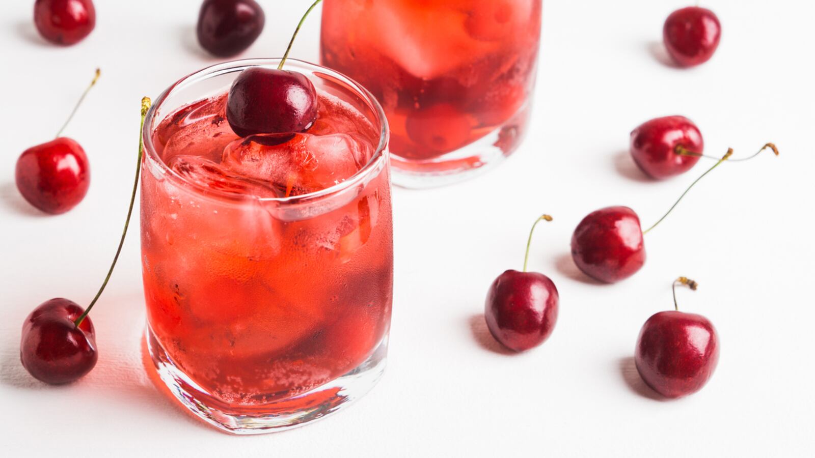 Vitamin Shoppe Magnesium Powder for Sleepy Girl Mocktail