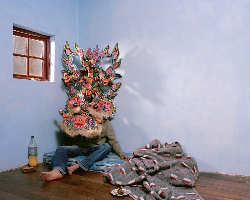 galleries/2014/08/23/in-the-mountains-of-bolivia-fantasy-is-real-photos/waska-tatay-04_aikeig