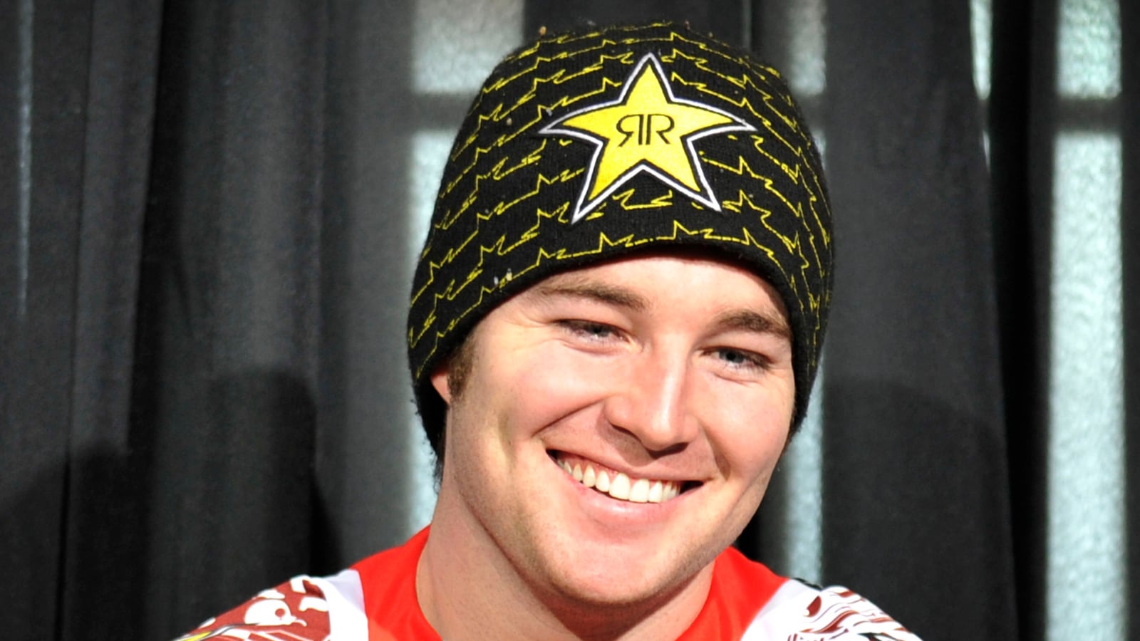 cheats/2013/01/31/snowboarder-caleb-moore-dies/130131-caleb-moore-x-games-cheat_hfgw6b