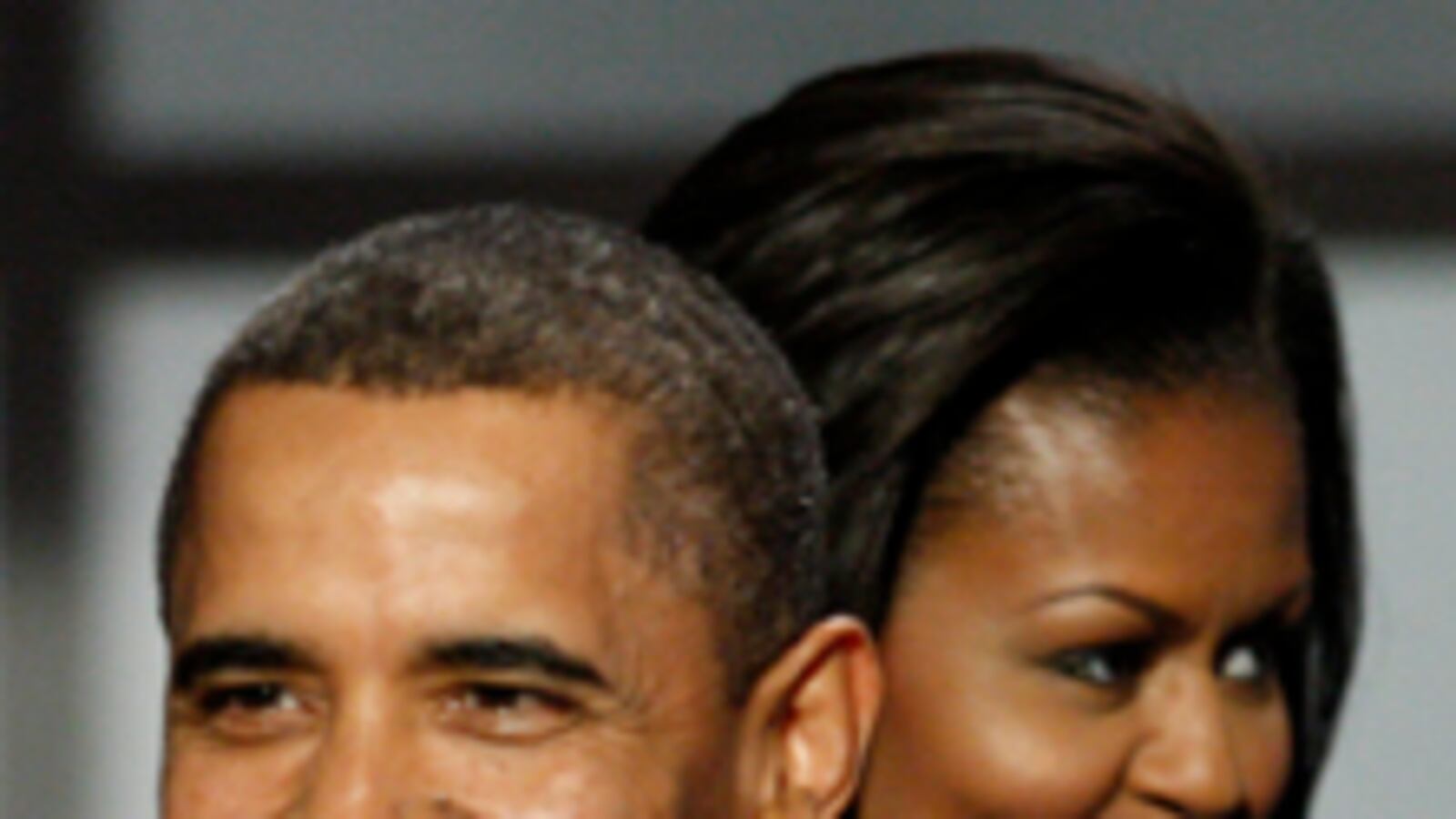cheats/2009/10/28/obamas-talk-bumps-of-marriage/the-obamas-barack-and-michelle-obama_nc69ow