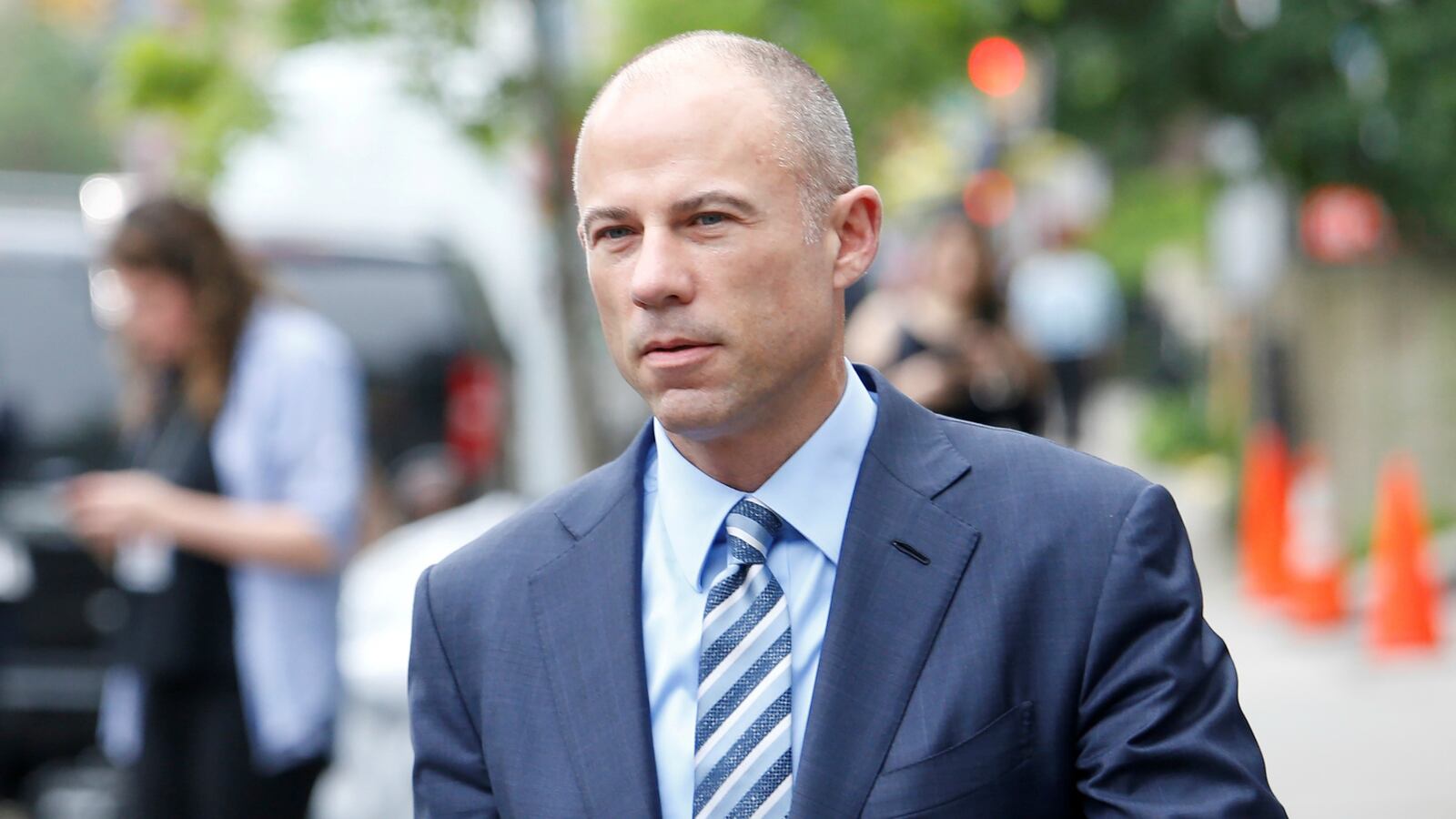 180704-avenatti-trump-2020-bid-cheat_ree0yb