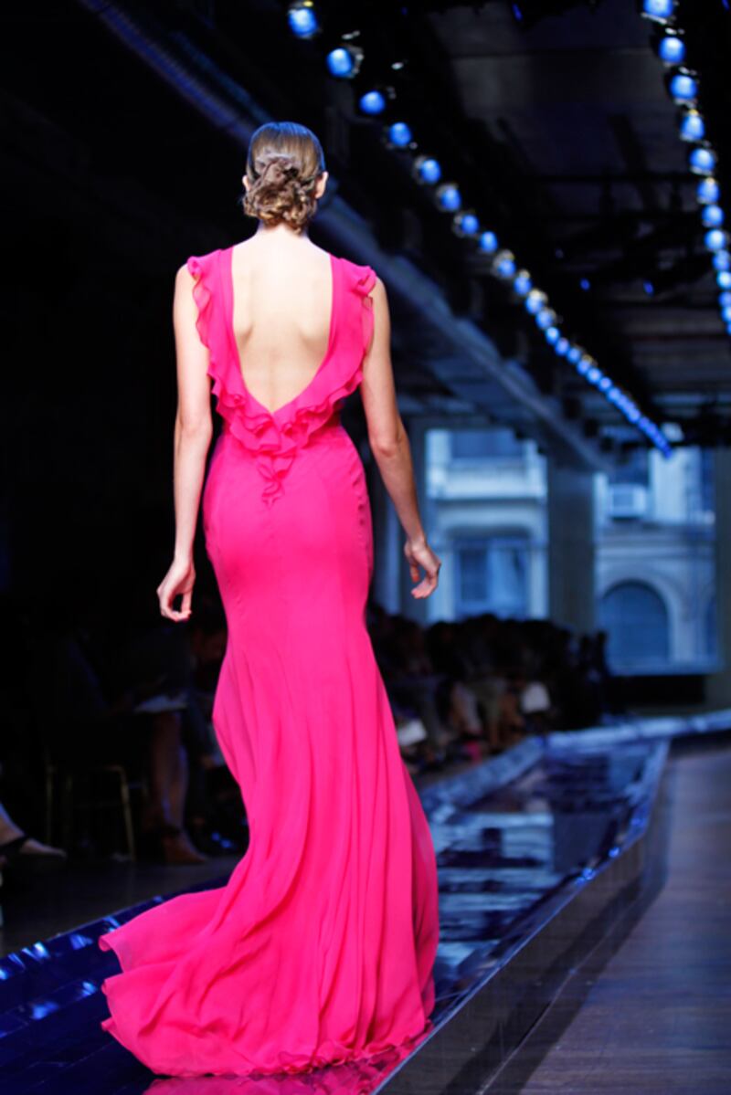 galleries/2010/09/10/fashion-week-s-first-days/ny-fashion-week-wrap-1---jason-wu_oqsalu