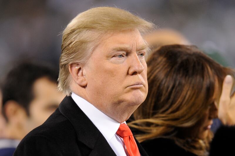 articles/2012/05/29/the-donald-trump-insult-quiz-george-will-cher-bill-cosby-more/trump-insult-quiz-tdb-tease_ys6fql