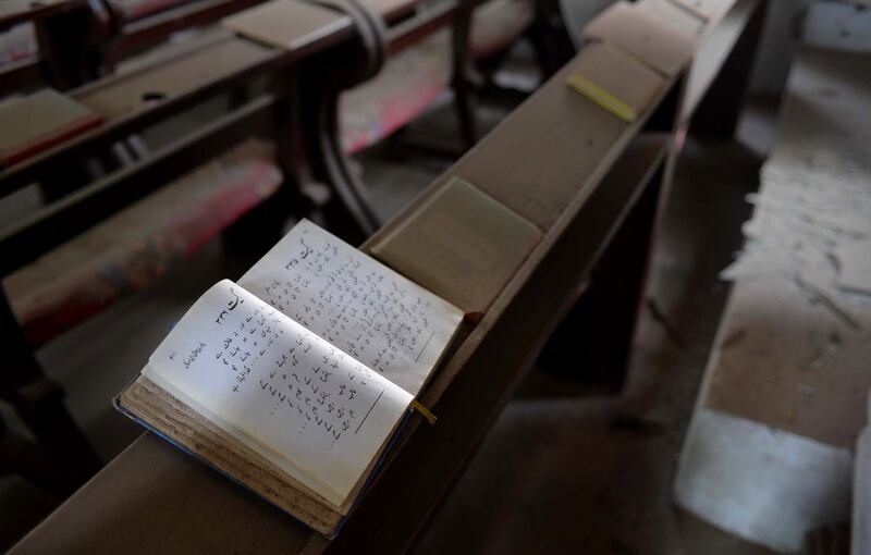 galleries/2013/09/23/pakistani-church-bombing-kills-dozens-photos/gal-pakistani-church-6_wx09mc