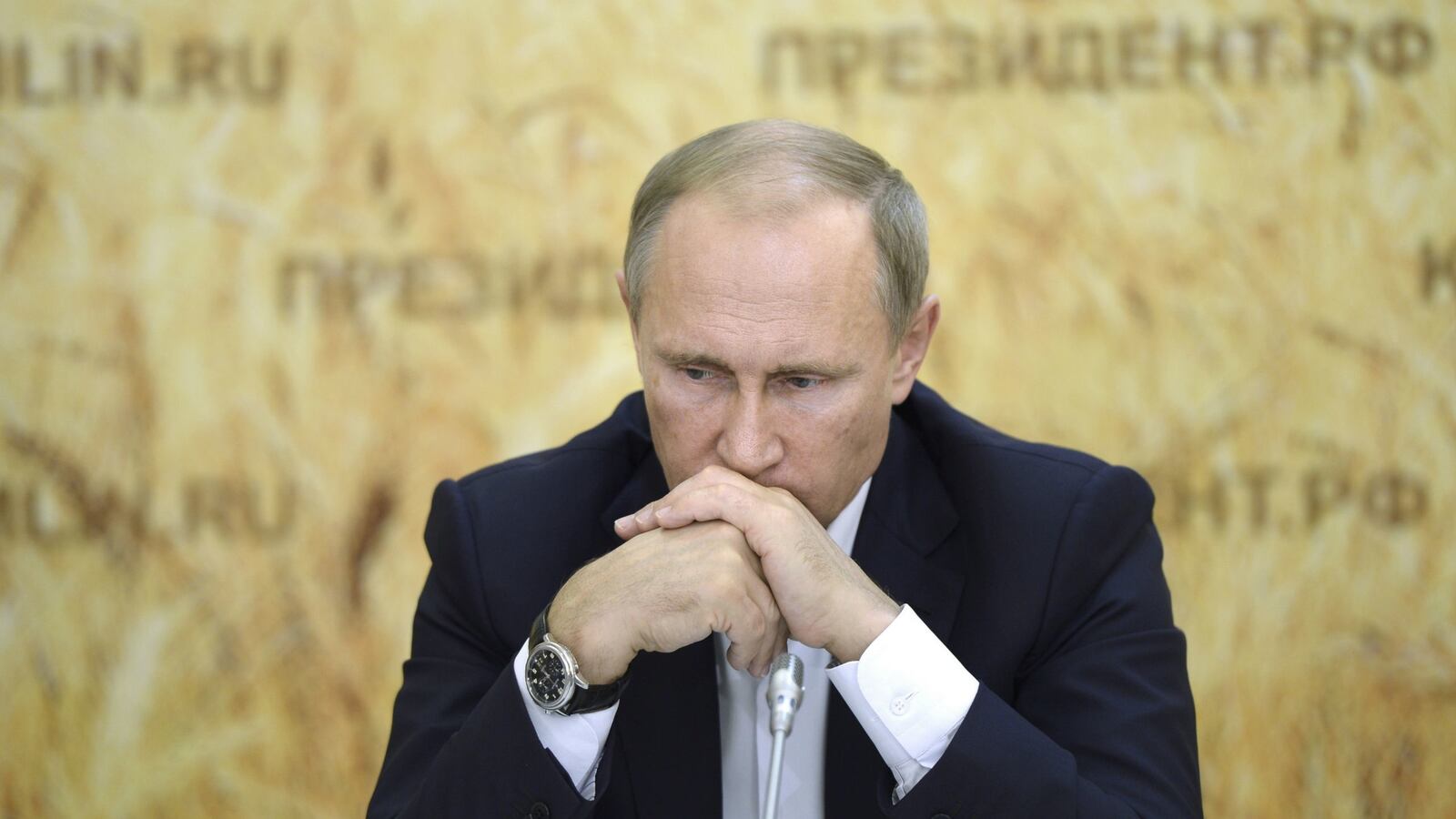 cheats/2015/09/25/putin-vows-to-save-assad-s-regime/150925-putin-cheat_buxhgq