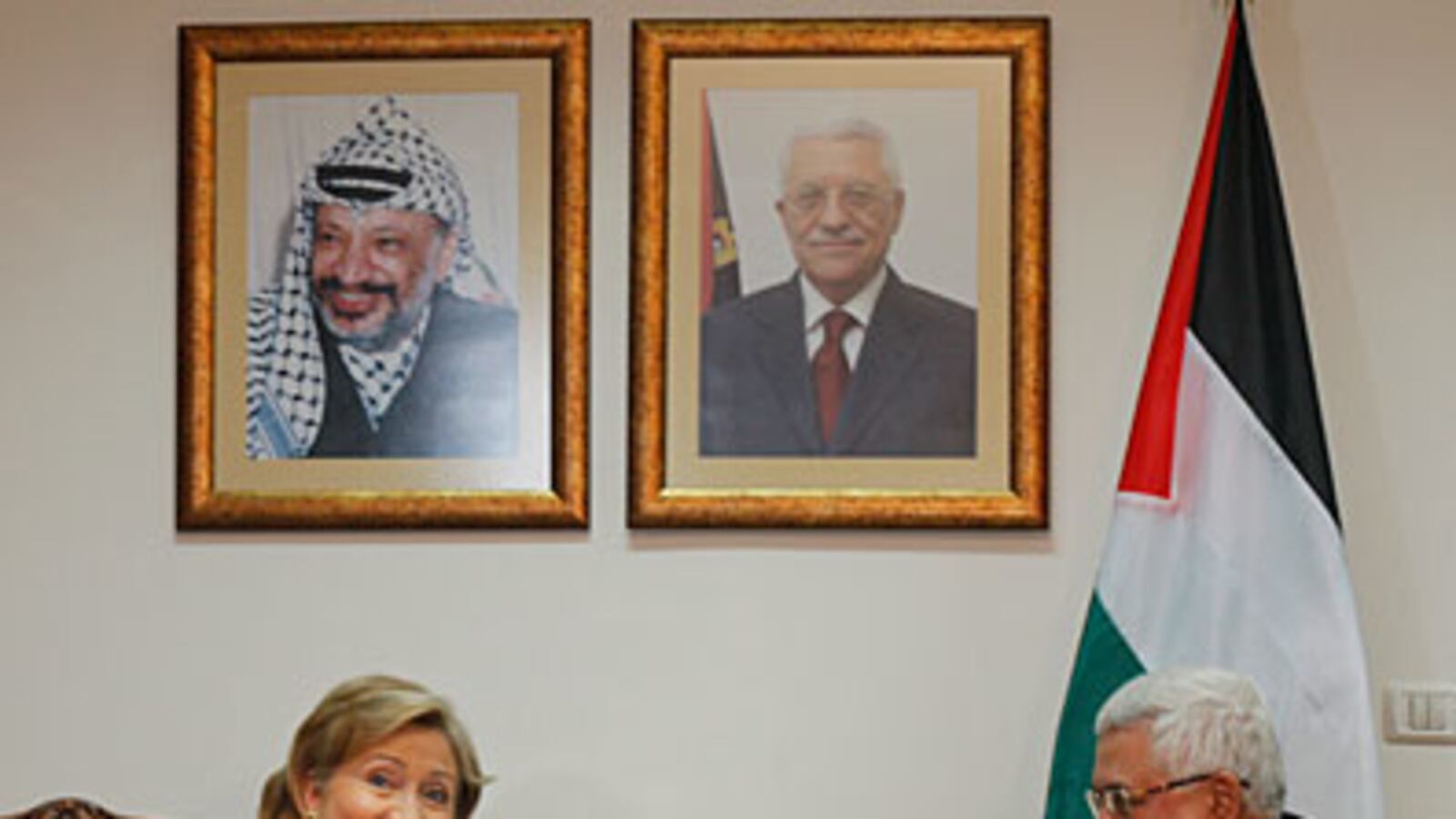 cheats/2009/03/04/clinton-goes-to-palestine/clinton_p3jqsi