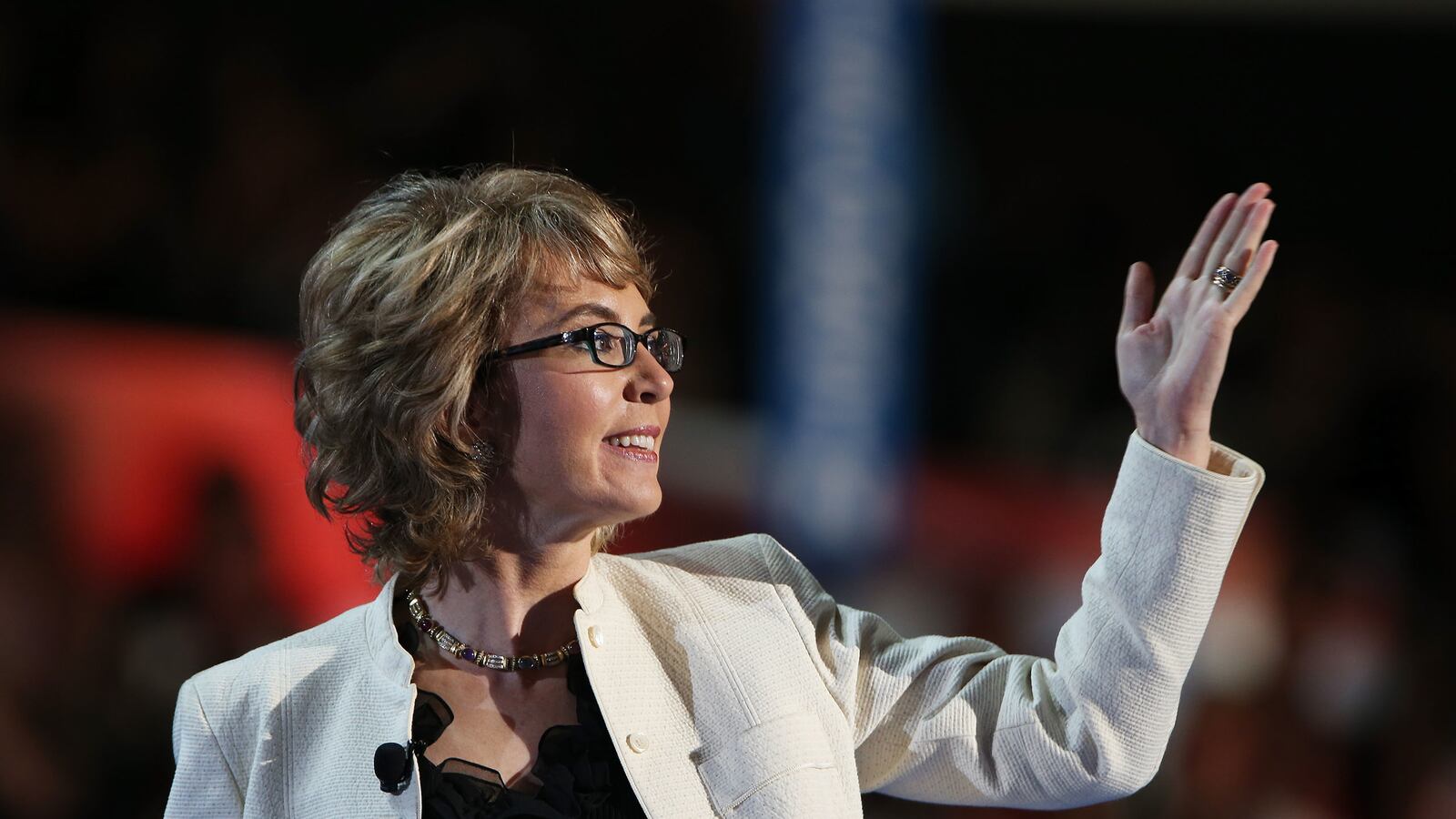 articles/2014/09/24/gabby-giffords-and-the-problem-with-inspiration-porn/140923-Heideman-inspiration-porn-tease_vwvv1z