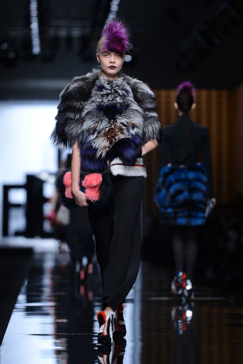 galleries/2013/02/26/from-gucci-to-dolce-gabbana-the-best-of-milan-fashion-week-photos/130225-milan-fashion-wrap-01_if1ihq