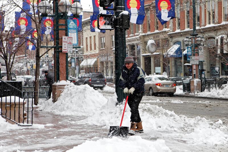 galleries/2012/12/21/25-snowiest-cities-in-america-from-detroit-to-rochester/25-snowiest-cities-denver_fuy3zw