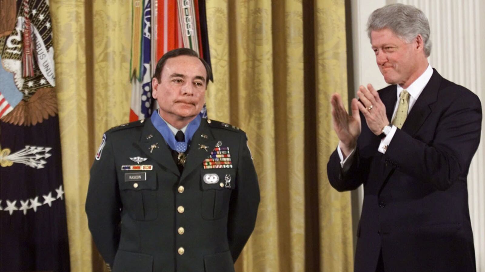 articles/2012/11/15/medal-of-honor-recipient-says-heroism-was-the-last-thing-on-his-mind/green-courage-rascon-tease-embed_thmm7a